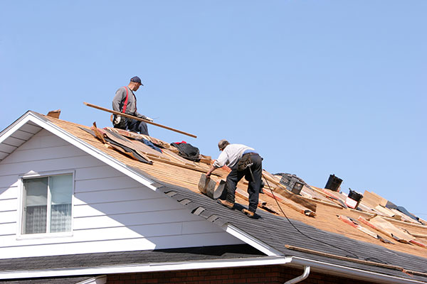 How to Choose the Best Roofing Contractor for Your Home